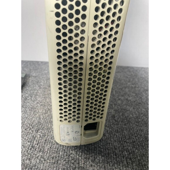 Microsoft Xbox 360 HDMI Console For Parts or Repair - Picture 10 of 14